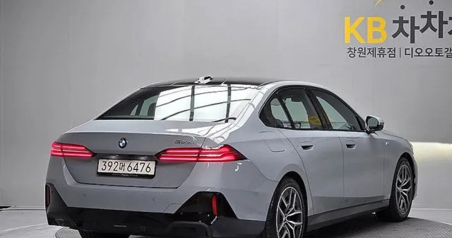 Bmw 5-Series 