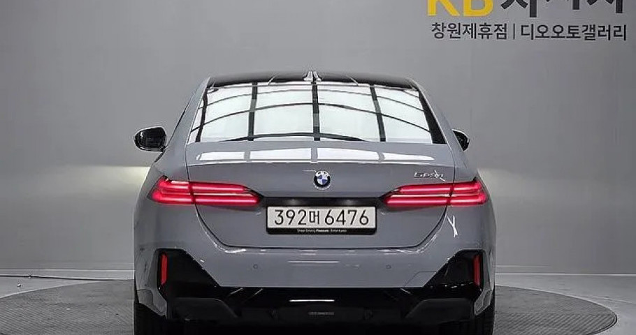 Bmw 5-Series 
