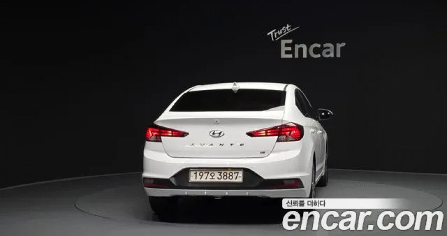Hyundai Avante (Elantra) 