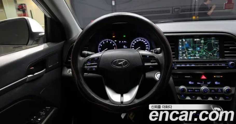 Hyundai Avante (Elantra) 