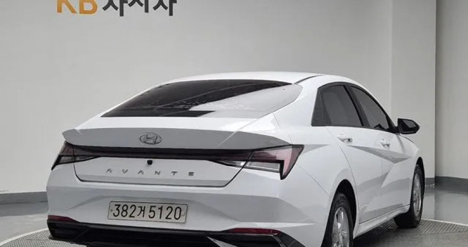Hyundai Avante (Elantra) 