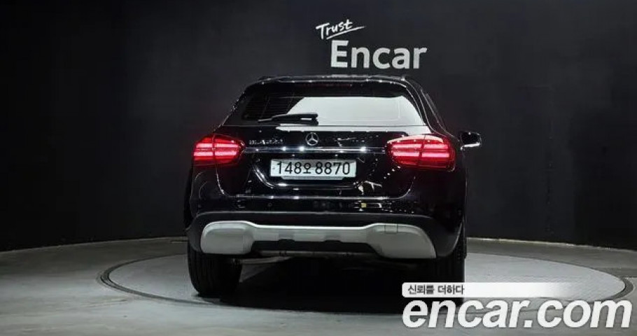 Mercedes-Benz Gla-Class 