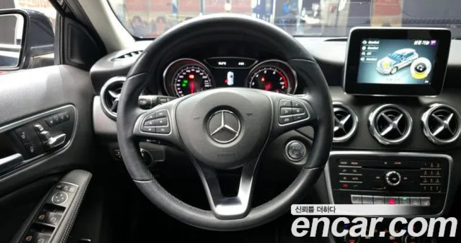 Mercedes-Benz Gla-Class 
