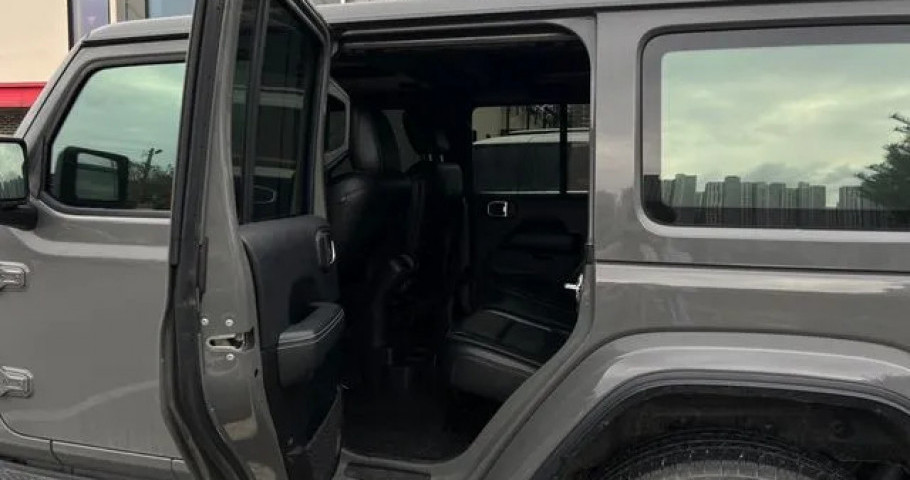 Jeep Wrangler 