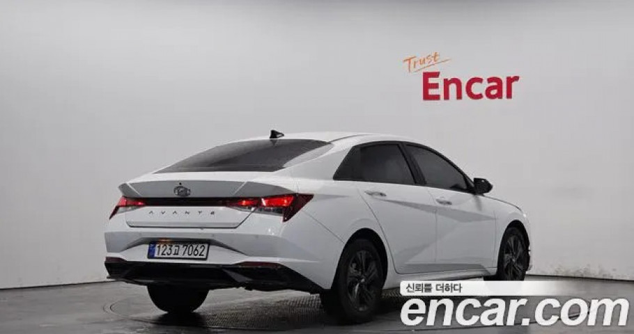 Hyundai Avante (Elantra) 