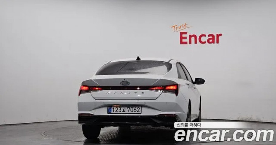 Hyundai Avante (Elantra) 