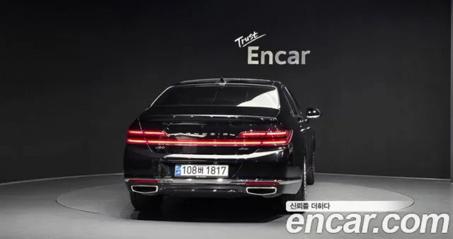 Genesis G90 