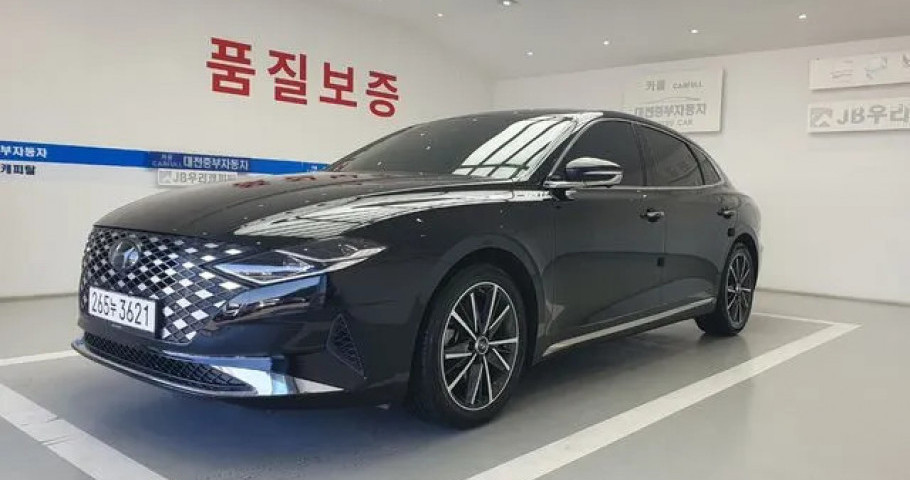 Hyundai Grandeur 