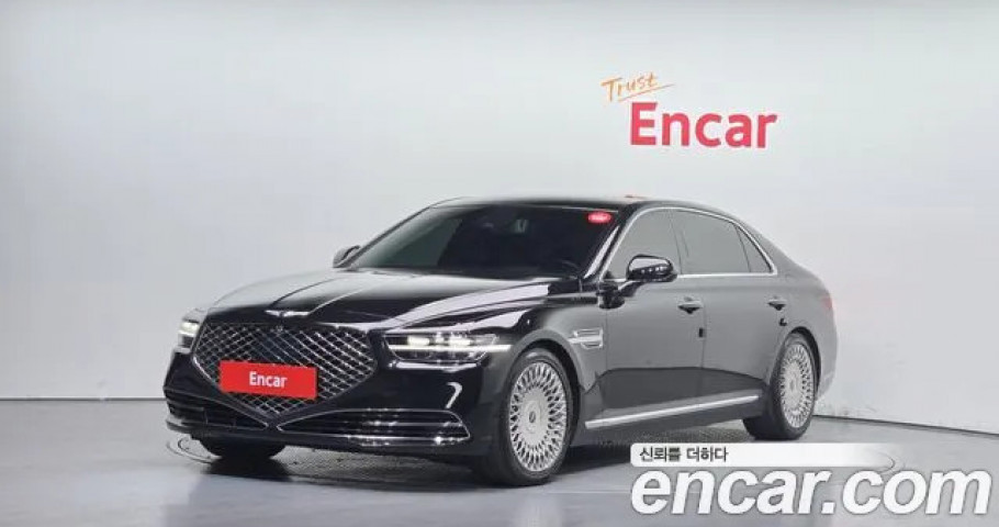 Genesis G90 