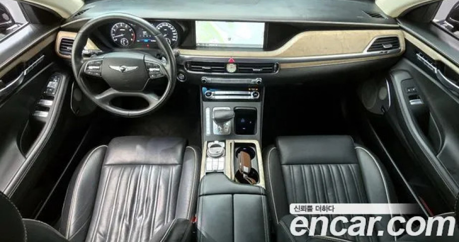 Genesis G90 