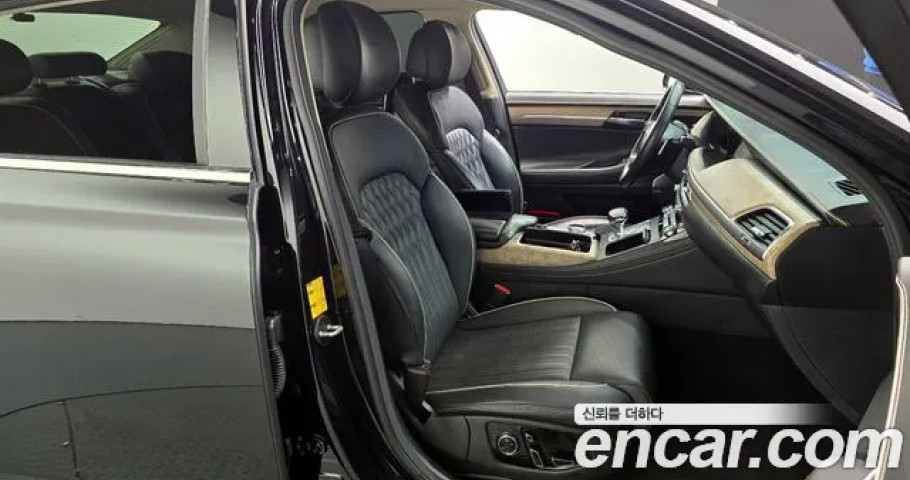 Genesis G90 