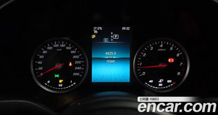 Mercedes-Benz C-Class 
