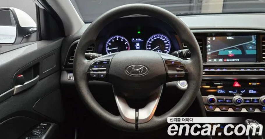 Hyundai Avante (Elantra) 