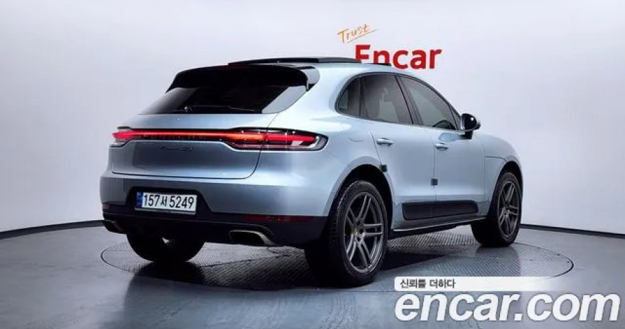 Porsche Macan 