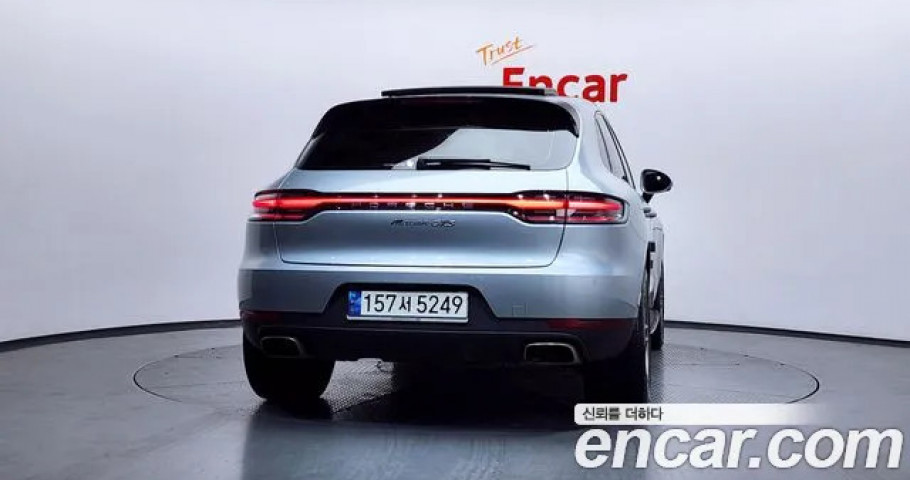Porsche Macan 