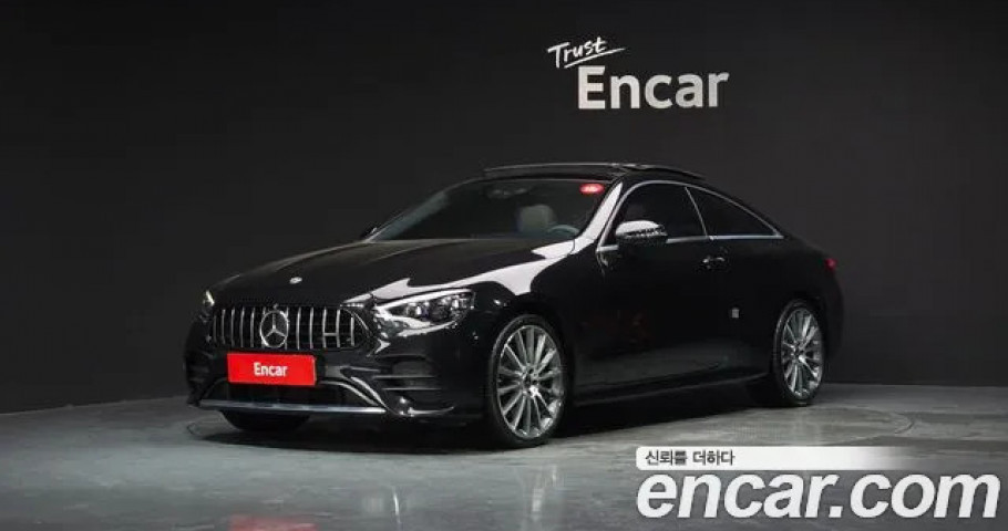 Mercedes-Benz E-Class 