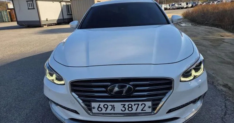 Hyundai Grandeur 