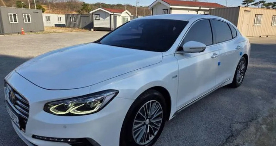 Hyundai Grandeur 