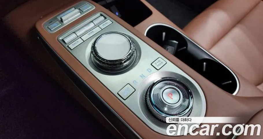 Genesis Gv70 