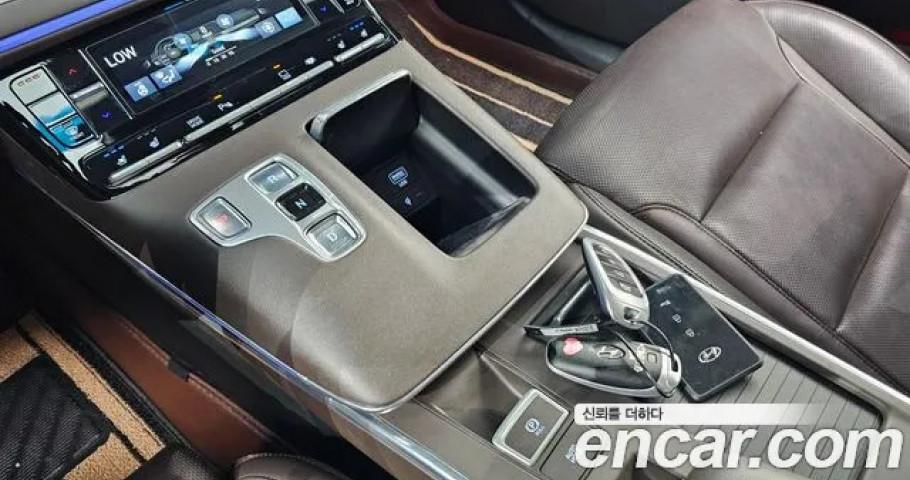 Hyundai Grandeur 