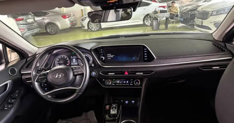 Hyundai Sonata 
