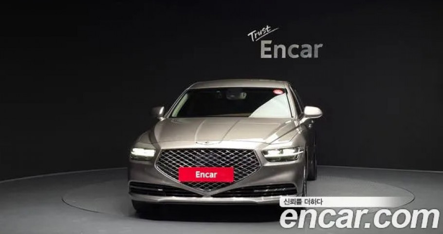 Genesis G90 
