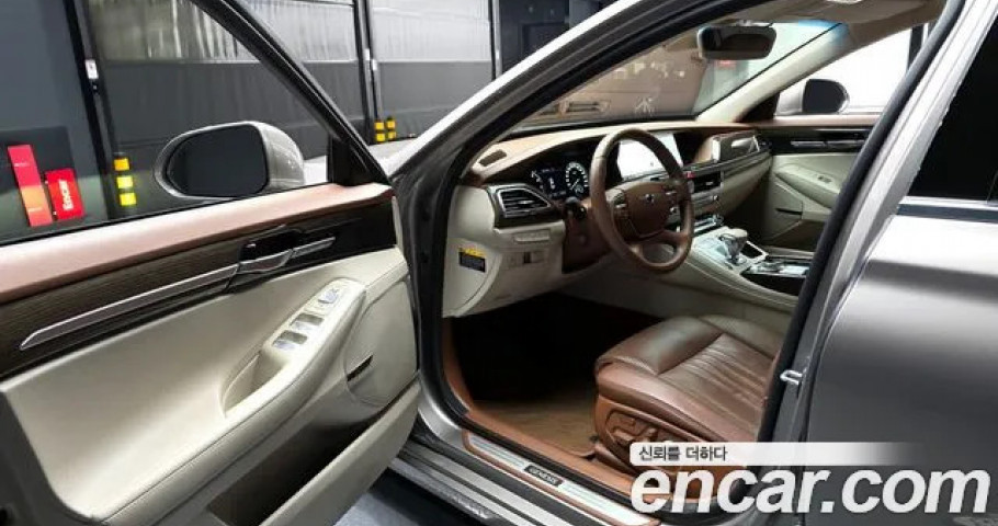Genesis G90 