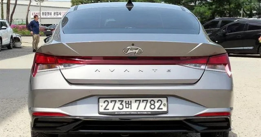 Hyundai Avante (Elantra) 