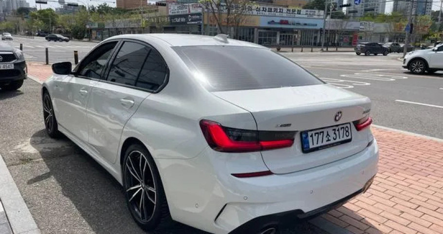 Bmw 3-Series 