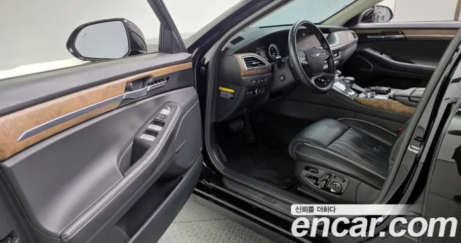 Genesis G90 