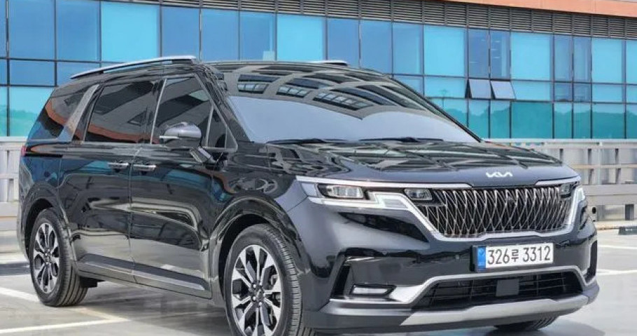 Kia Carnival 