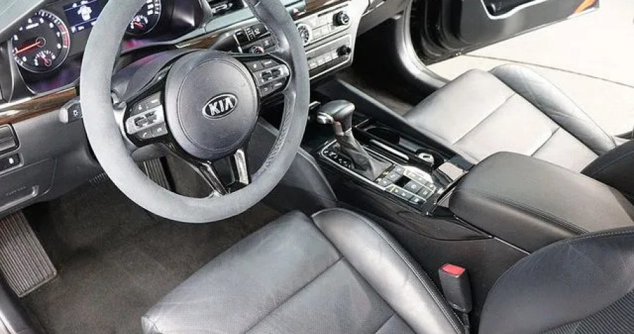 Kia K7 