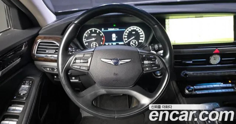 Genesis G90 
