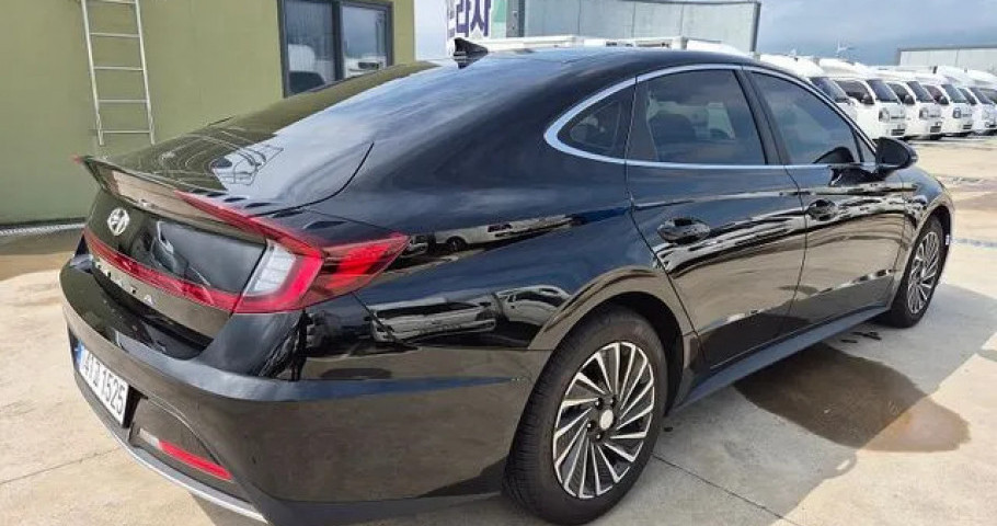 Hyundai Sonata 