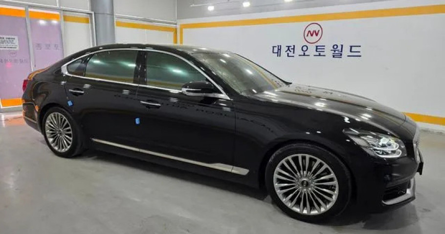 Kia K9 