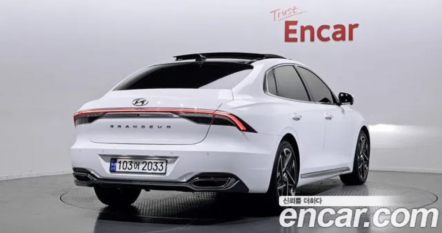 Hyundai Grandeur 