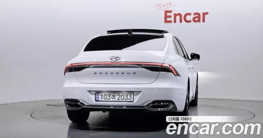 Hyundai Grandeur 