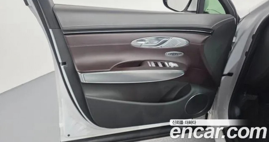 Genesis Gv70 