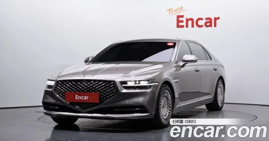 Genesis G90 