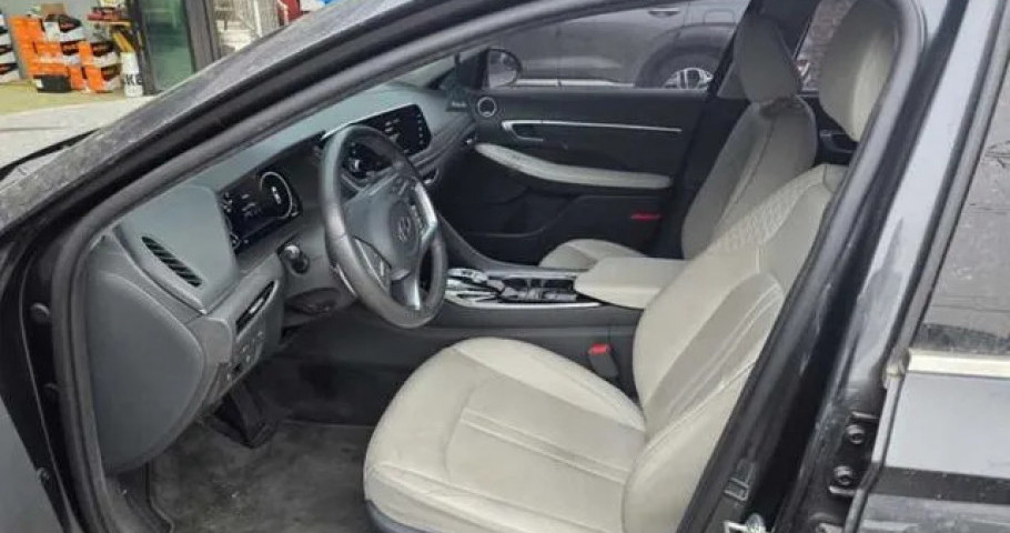 Hyundai Sonata 