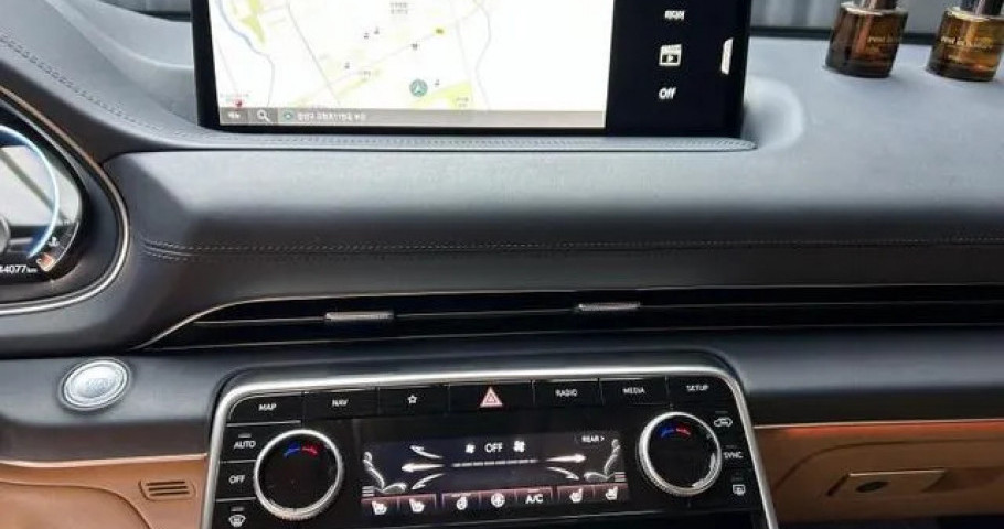 Genesis Gv80 