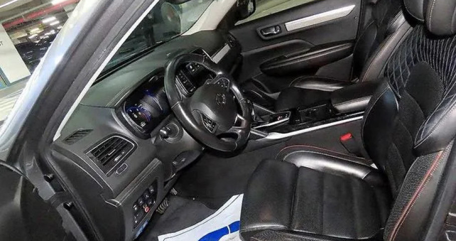 Renault Qm6 