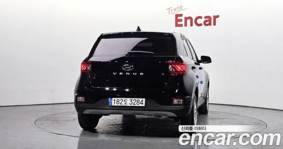 Hyundai Venue 