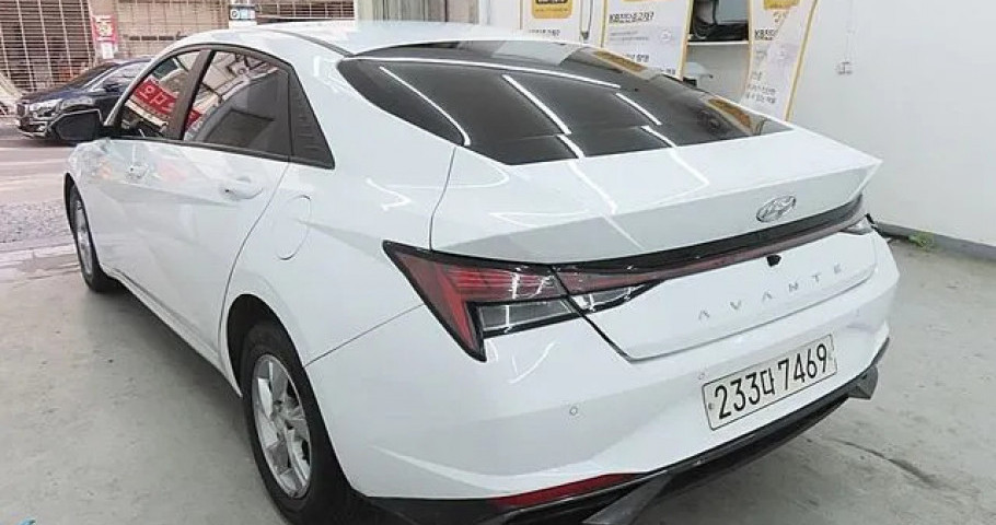 Hyundai Avante (Elantra) 