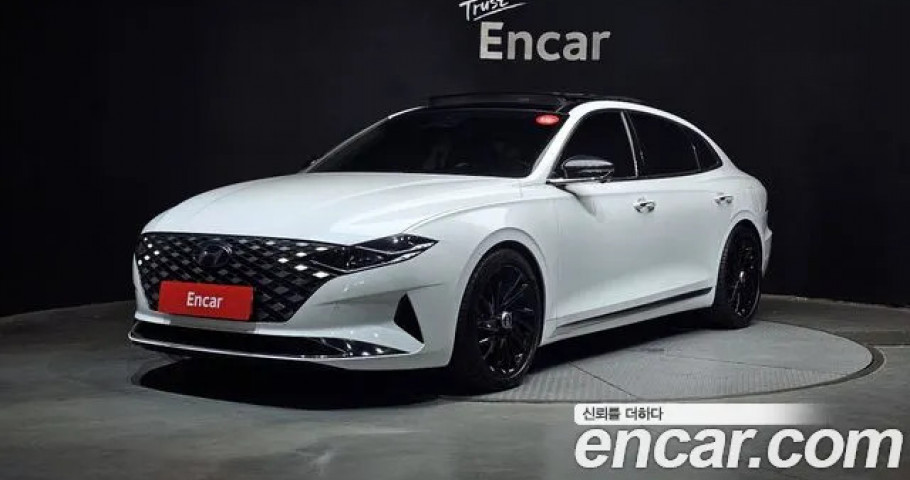 Hyundai Grandeur 