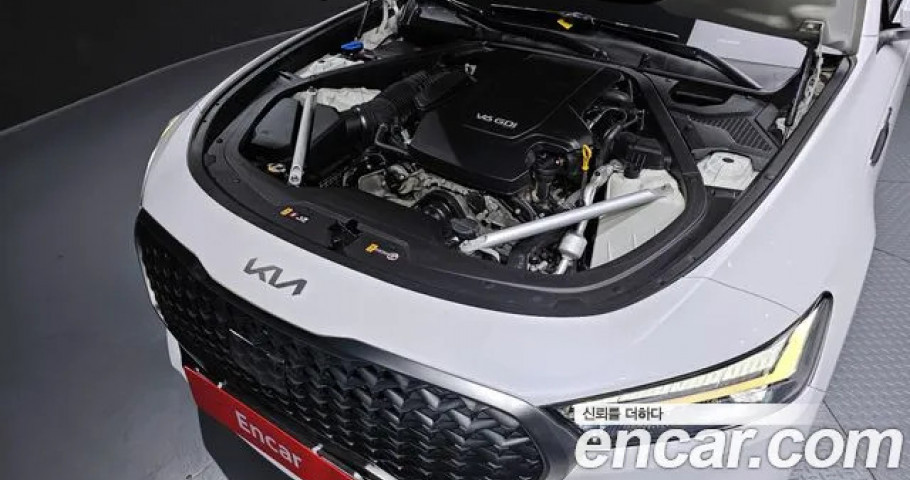 Kia K9 