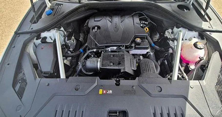 Genesis Gv70 