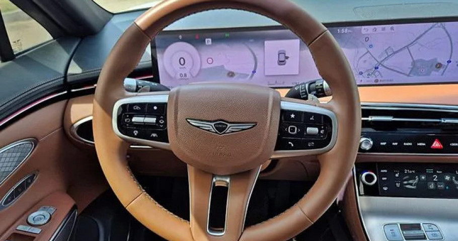 Genesis Gv70 