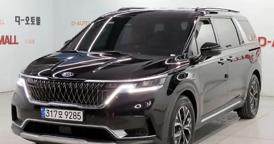Kia Carnival 