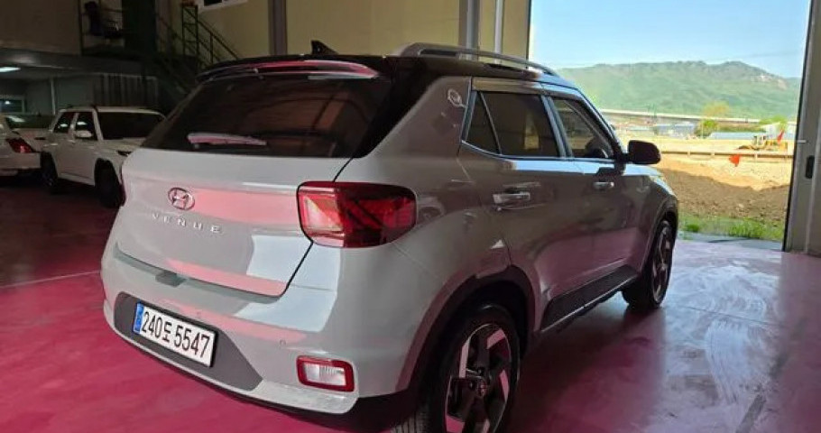 Hyundai Venue 